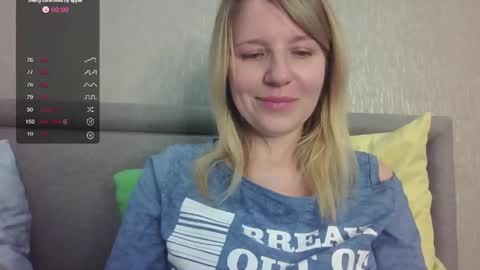 Snapshot of mybadcat87 chatting on June 2, 8:27 am mybadcat87 online show from June 2, 8:27 am