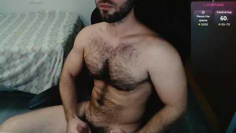 Snapshot of myhairymacho chatting on March 23, 9:57 am Juan OF myhairymacho online show from March 23, 9:57 am