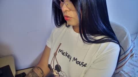 Snapshot of myhoney_hot chatting on June 24, 5:34 pm myhoney_hot online show from June 24, 5:34 pm