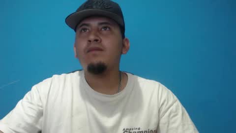 Snapshot of myke_andrade chatting on January 23, 4:19 am myke_andrade online show from January 23, 4:19 am