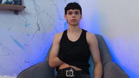 Snapshot of mykelcano chatting on October 23, 2:49 pm Mykel online show from October 23, 2:49 pm