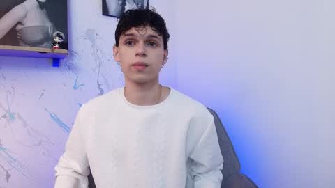 Snapshot of mykelcano chatting on November 21, 1:43 pm Mykel online show from November 21, 1:43 pm