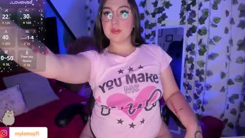 Snapshot of myla_mayfield chatting on September 16, 11:44 am Myla online show from September 16, 11:44 am