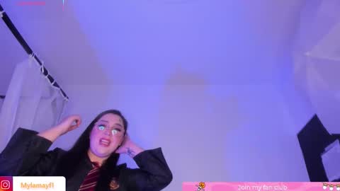 Snapshot of myla_mayfield chatting on October 30, 11:33 am Myla online show from October 30, 11:33 am