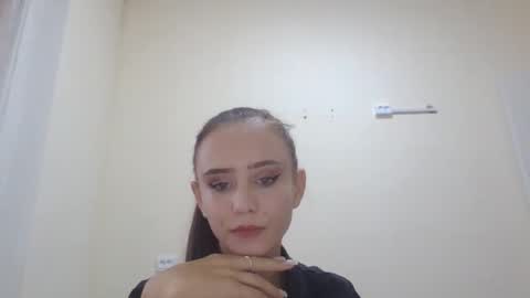 Snapshot of mylittle_flame chatting on November 17, 12:11 pm mylittle_flame online show from November 17, 12:11 pm