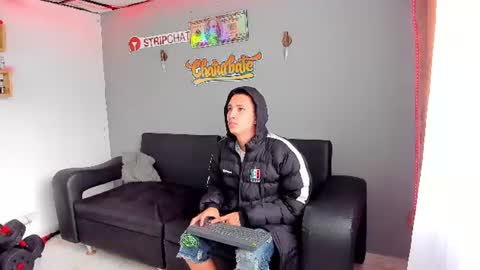 Myluandjack online show from July 25, 11:30 am