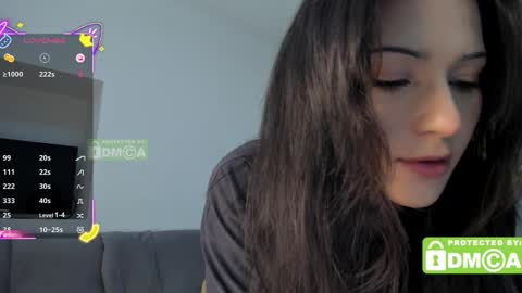 hey its Mel online show from September 20, 12:50 pm