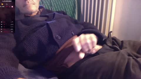 Snapshot of mynakedbeach chatting on December 12, 2:44 pm Bi sexy guy lovense hush is on private is open or password show tip if you like. online show from December 12, 2:44 pm