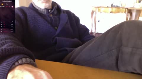 Snapshot of mynakedbeach chatting on January 3, 8:32 am Bi sexy guy lovense hush is on private is open or password show tip if you like. online show from January 3, 8:32 am