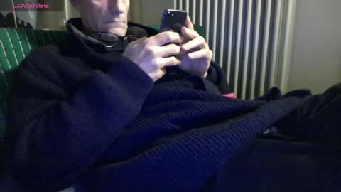 Snapshot of mynakedbeach chatting on January 4, 6:09 pm Bi sexy guy lovense hush is on private is open or password show tip if you like. online show from January 4, 6:09 pm