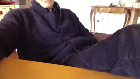 Snapshot of mynakedbeach chatting on January 6, 8:46 am Bi sexy guy lovense hush is on private is open or password show tip if you like. online show from January 6, 8:46 am