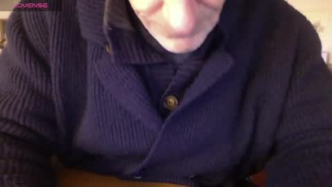 Snapshot of mynakedbeach chatting on February 9, 8:33 am Bi sexy guy lovense hush is on private is open or password show tip if you like. online show from February 9, 8:33 am