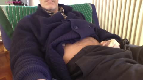 Snapshot of mynakedbeach chatting on February 27, 10:59 am Bi sexy guy lovense hush is on private is open or password show tip if you like. online show from February 27, 10:59 am
