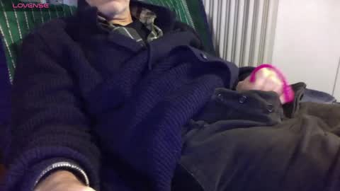 Snapshot of mynakedbeach chatting on February 27, 4:53 pm Bi sexy guy lovense hush is on private is open or password show tip if you like. online show from February 27, 4:53 pm