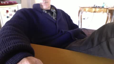 Snapshot of mynakedbeach chatting on March 3, 7:21 am Bi sexy guy lovense hush is on private is open or password show tip if you like. online show from March 3, 7:21 am