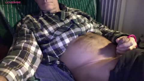 Snapshot of mynakedbeach chatting on March 4, 5:03 pm Bi sexy guy lovense hush is on private is open or password show tip if you like. online show from March 4, 5:03 pm