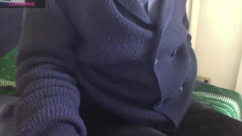 Snapshot of mynakedbeach chatting on March 6, 3:02 pm Bi sexy guy lovense hush is on private is open or password show tip if you like. online show from March 6, 3:02 pm