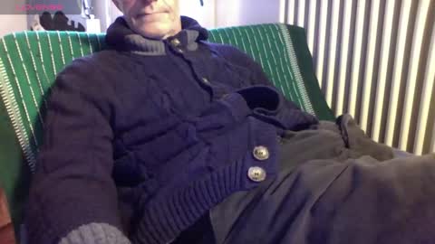 Bi sexy guy lovense hush is on private is open or password show tip if you like. online show from December 1, 8:19 am