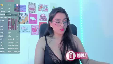 Bella online show from June 4, 2:06 am