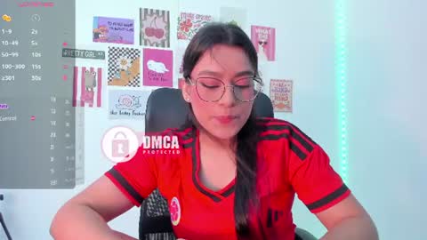 Bella online show from June 18, 2:01 am