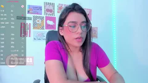 Bella online show from June 20, 2:58 am