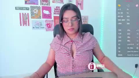 Bella online show from July 26, 9:32 pm