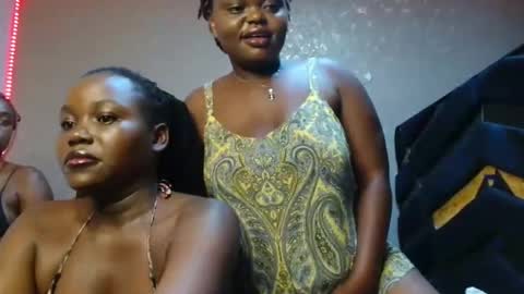 Myra online show from February 9, 2:59 am