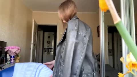 Snapshot of myriamprovencio chatting on March 24, 7:02 am Ele online show from March 24, 7:02 am