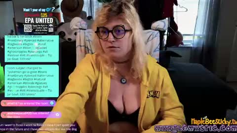 Myrtle Faust online show from May 10, 11:37 am