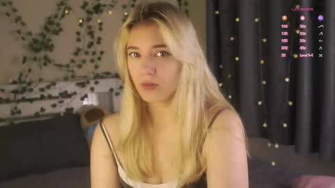 Alma online show from September 14, 1:05 am