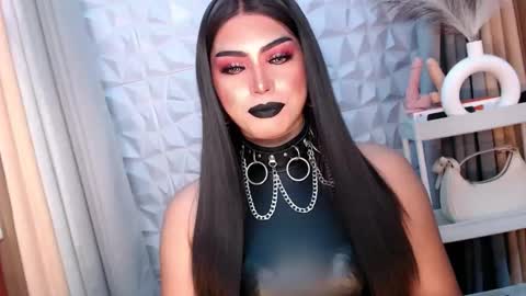 SUPPORT GODDESS TRISHA  AND DONT FORGET TO FOLLOW ME online show from October 12, 1:43 pm