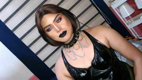 SUPPORT GODDESS TRISHA  AND DONT FORGET TO FOLLOW ME online show from July 6, 3:03 pm