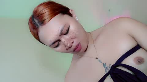 Snapshot of mysterious_honeyghe chatting on July 5, 2:40 am mysterious_honeyghe online show from July 5, 2:40 am