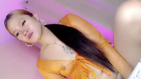 Snapshot of mysterious_honeyghe chatting on July 28, 8:12 pm mysterious_honeyghe online show from July 28, 8:12 pm
