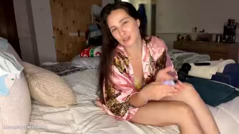 mysteriousmadam_ online show from July 15, 4:34 pm