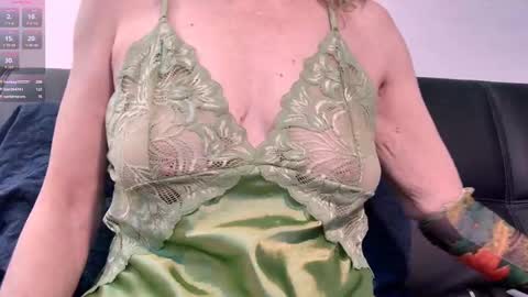 Mystery Nymph Milf online show from February 13, 4:39 pm