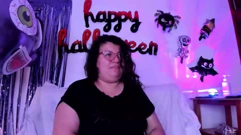 Snapshot of mystery_psique chatting on October 29, 3:14 pm mystery_psique online show from October 29, 3:14 pm