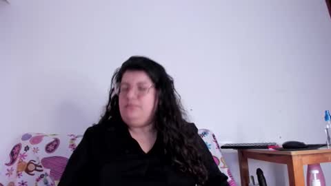 Snapshot of mystery_psique chatting on November 19, 7:03 pm mystery_psique online show from November 19, 7:03 pm