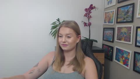 Erica online show from February 25, 12:15 pm