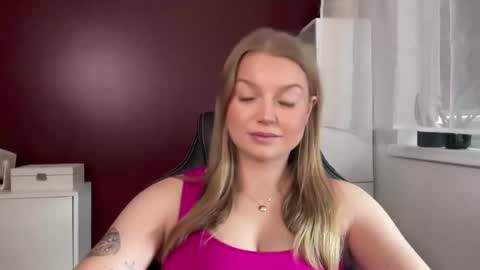 Erica online show from May 11, 8:20 am