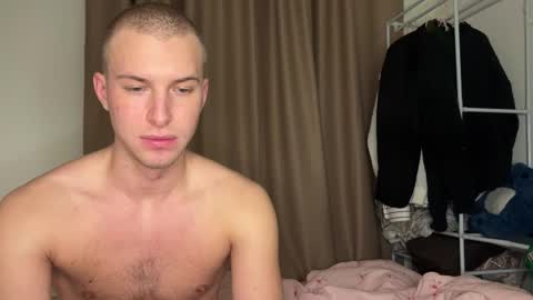 Evan Brown online show from February 6, 12:26 am