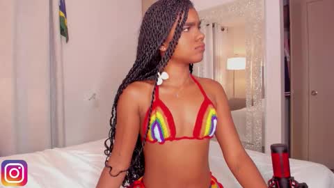 Julieth  online show from December 3, 4:53 am