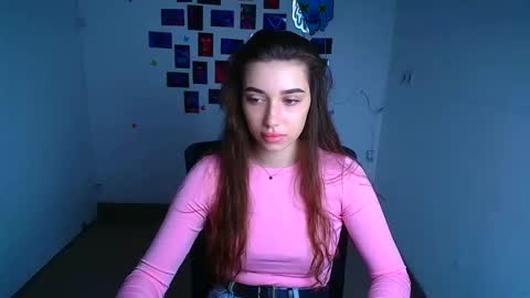 Snapshot of mysticamelia chatting on April 4, 5:27 am Amelia online show from April 4, 5:27 am