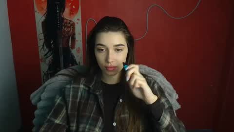 Snapshot of mysticamelia chatting on April 20, 5:43 am Amelia online show from April 20, 5:43 am