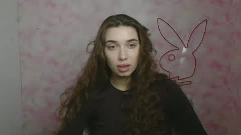 Snapshot of mysticamelia chatting on June 16, 5:21 am Amelia online show from June 16, 5:21 am