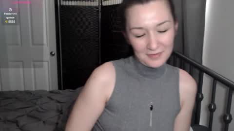 MysticMuse online show from March 12, 5:38 pm