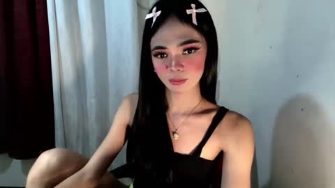 Snapshot of mysticofcum22 chatting on October 7, 2:47 pm Krestine online show from October 7, 2:47 pm