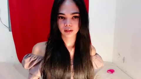 Snapshot of mysticofcum22 chatting on October 26, 2:50 am Krestine online show from October 26, 2:50 am