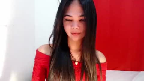 Snapshot of mysticofcum22 chatting on October 30, 7:32 am Krestine online show from October 30, 7:32 am