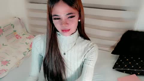 Snapshot of mysticofcum22 chatting on June 14, 1:58 am Krestine online show from June 14, 1:58 am
